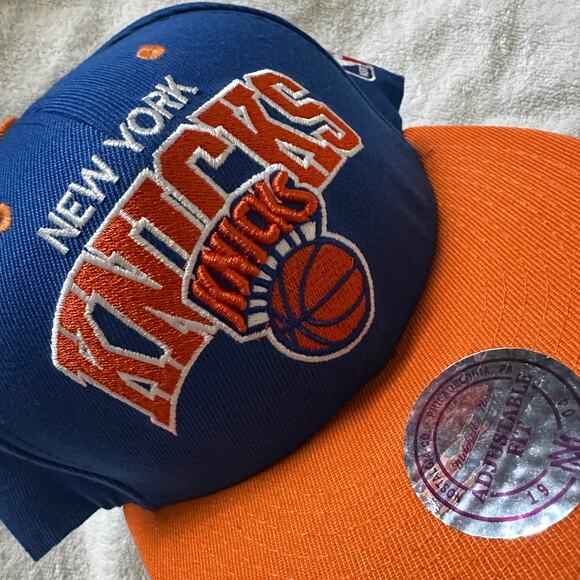 Mitchell & Ness New York Knicks Two-Tone Snapback Hat Basketball Blue Orange NEW - Picture 5 of 10